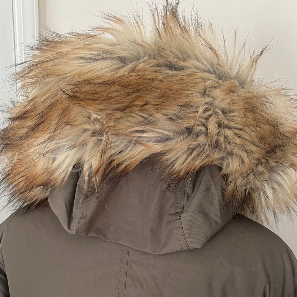 Topshop Olive Fur-Trimmed Puffer Jacket - Picture 5 of 17